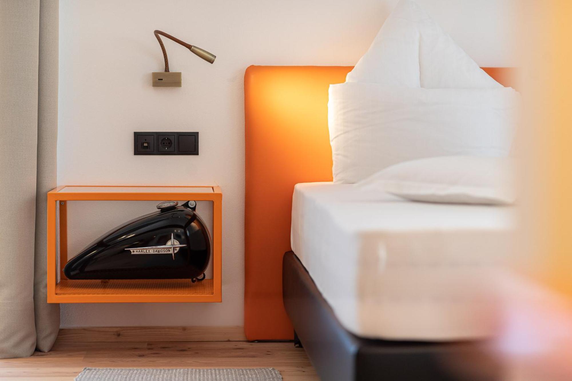 Al Plan, A Mountain Moving Hotel San Vigilio Di Marebbe Ruang foto