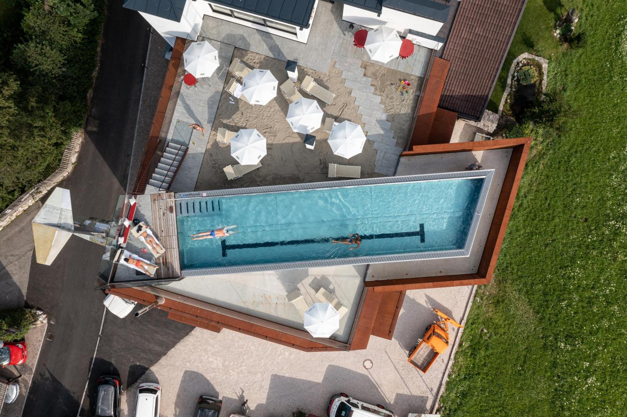 Al Plan, A Mountain Moving Hotel San Vigilio Di Marebbe Bagian luar foto